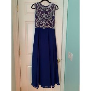 BEAUTIFUL BLUE PROM DRESS